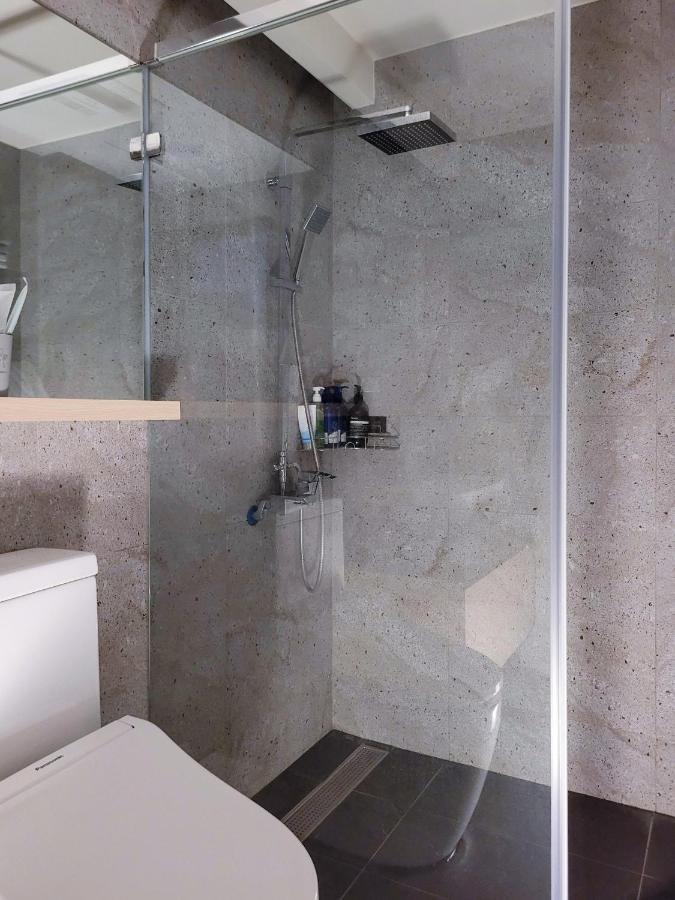 Toucheng Happyhouse頭城黑皮家 附早餐 Apartment Ngoại thất bức ảnh