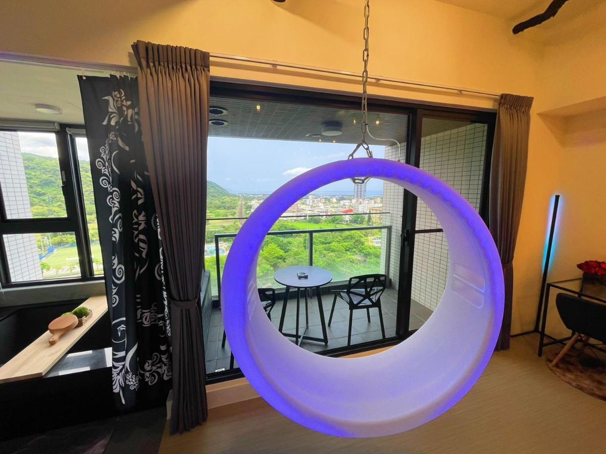 Toucheng Happyhouse頭城黑皮家 附早餐 Apartment Ngoại thất bức ảnh