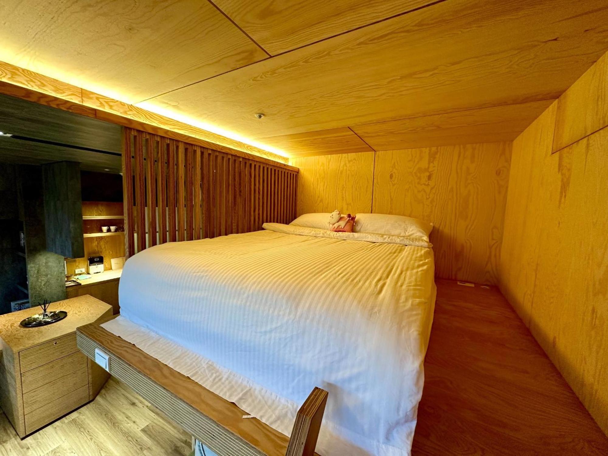 Toucheng Happyhouse頭城黑皮家 附早餐 Apartment Ngoại thất bức ảnh