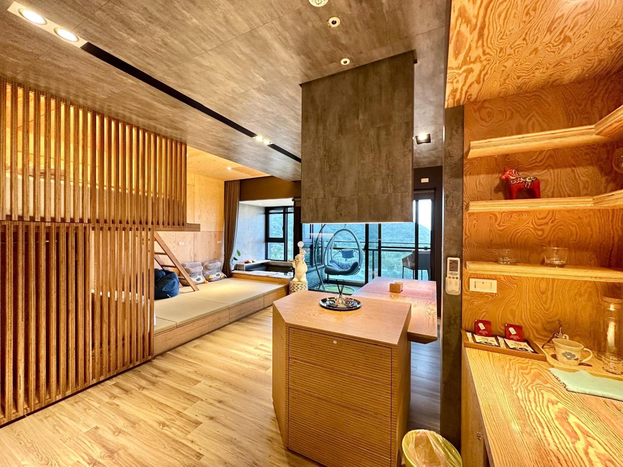 Toucheng Happyhouse頭城黑皮家 附早餐 Apartment Ngoại thất bức ảnh
