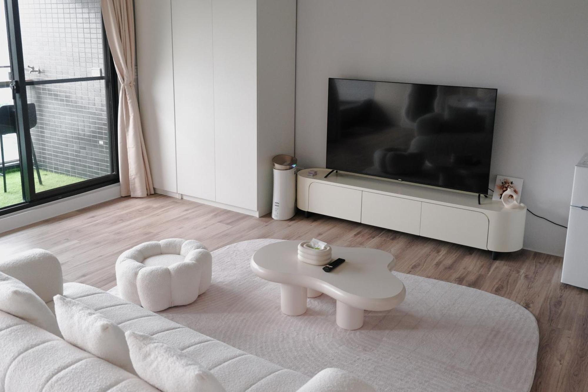 Toucheng Happyhouse頭城黑皮家 附早餐 Apartment Ngoại thất bức ảnh