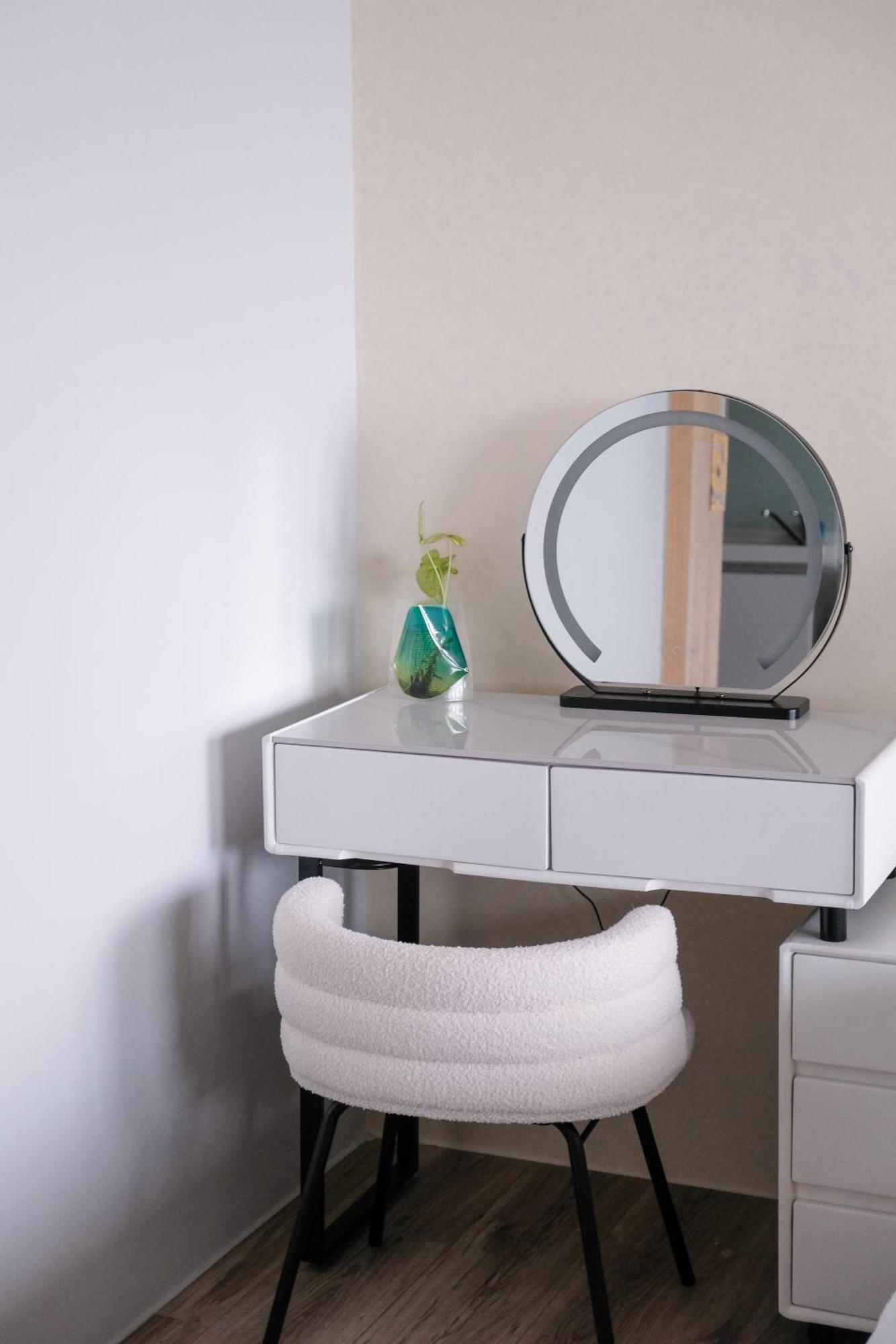Toucheng Happyhouse頭城黑皮家 附早餐 Apartment Ngoại thất bức ảnh