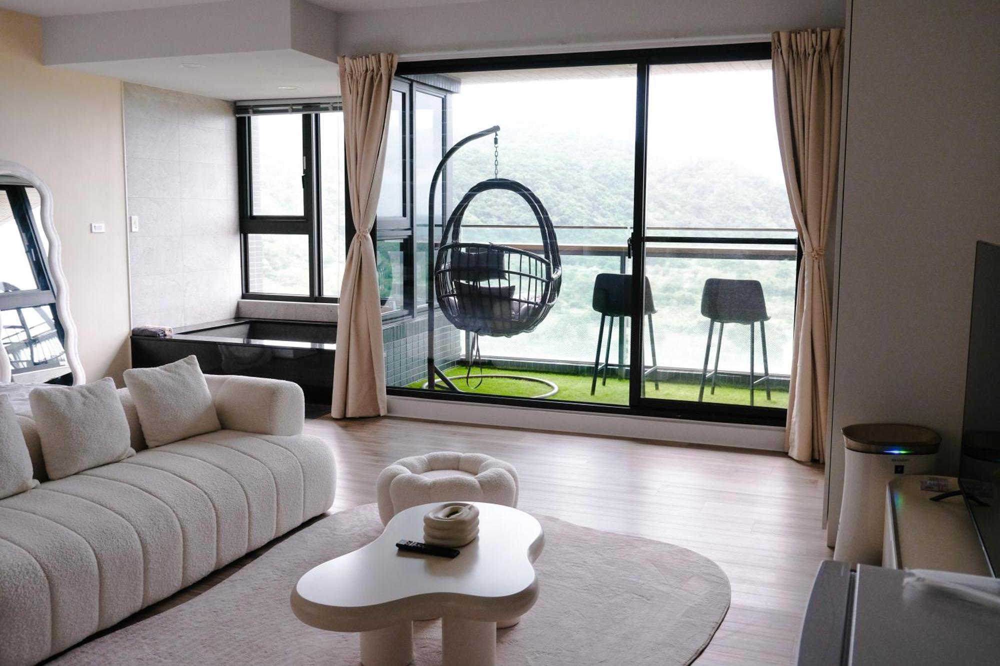 Toucheng Happyhouse頭城黑皮家 附早餐 Apartment Ngoại thất bức ảnh