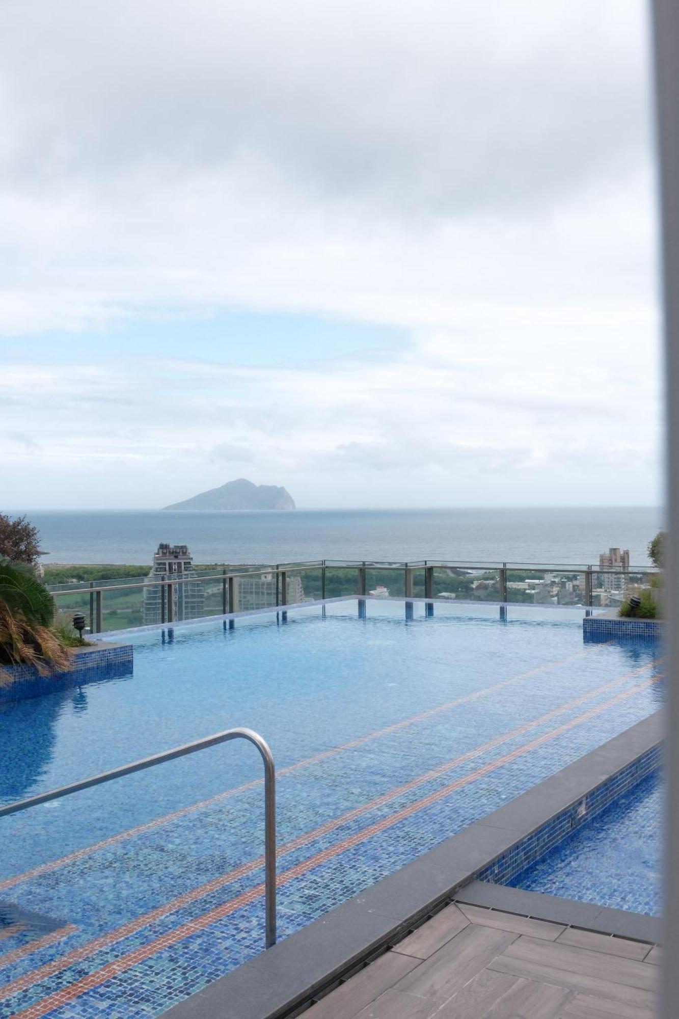 Toucheng Happyhouse頭城黑皮家 附早餐 Apartment Ngoại thất bức ảnh